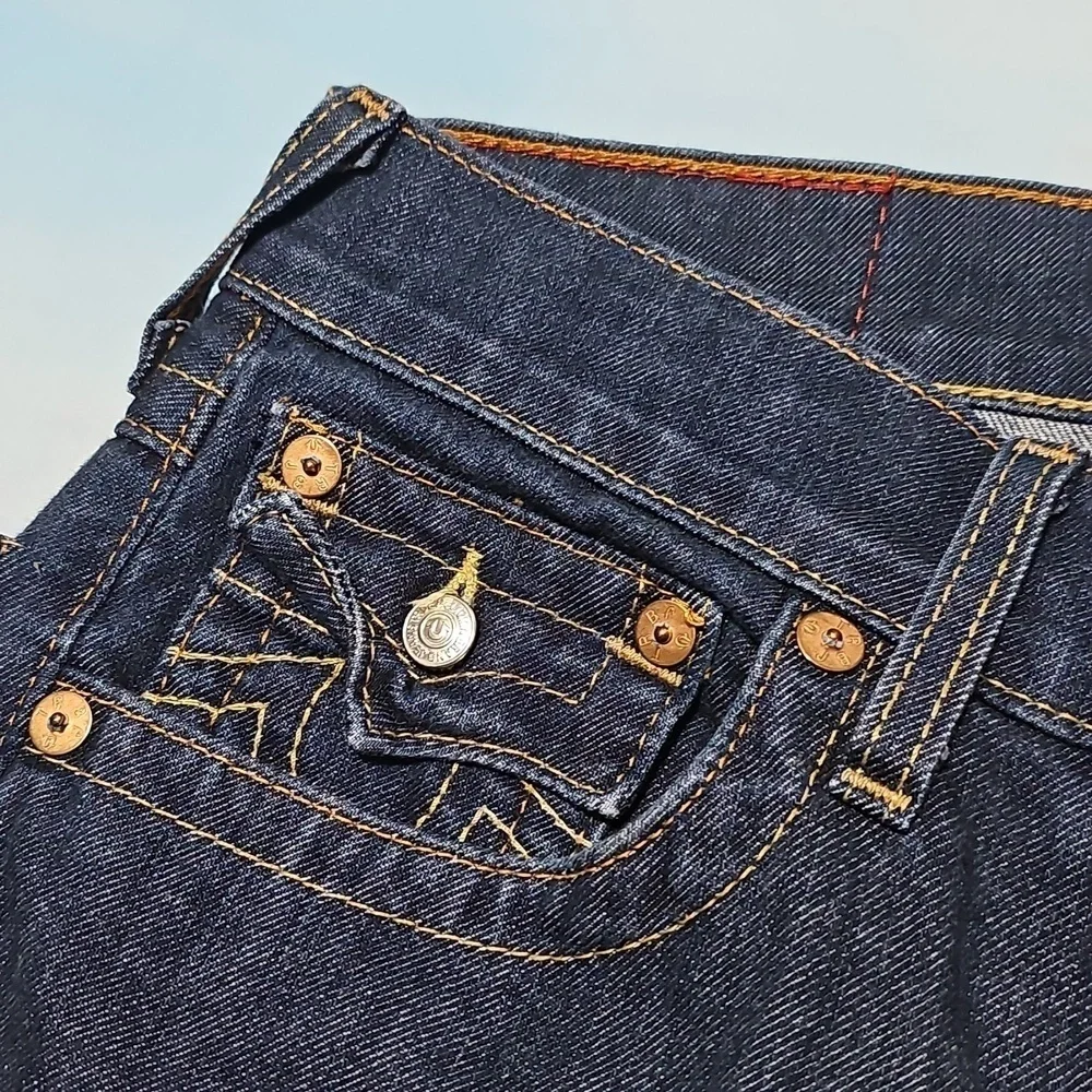True‎ Religion Zach Raw Hem Bermuda Denim Shorts Size 28
